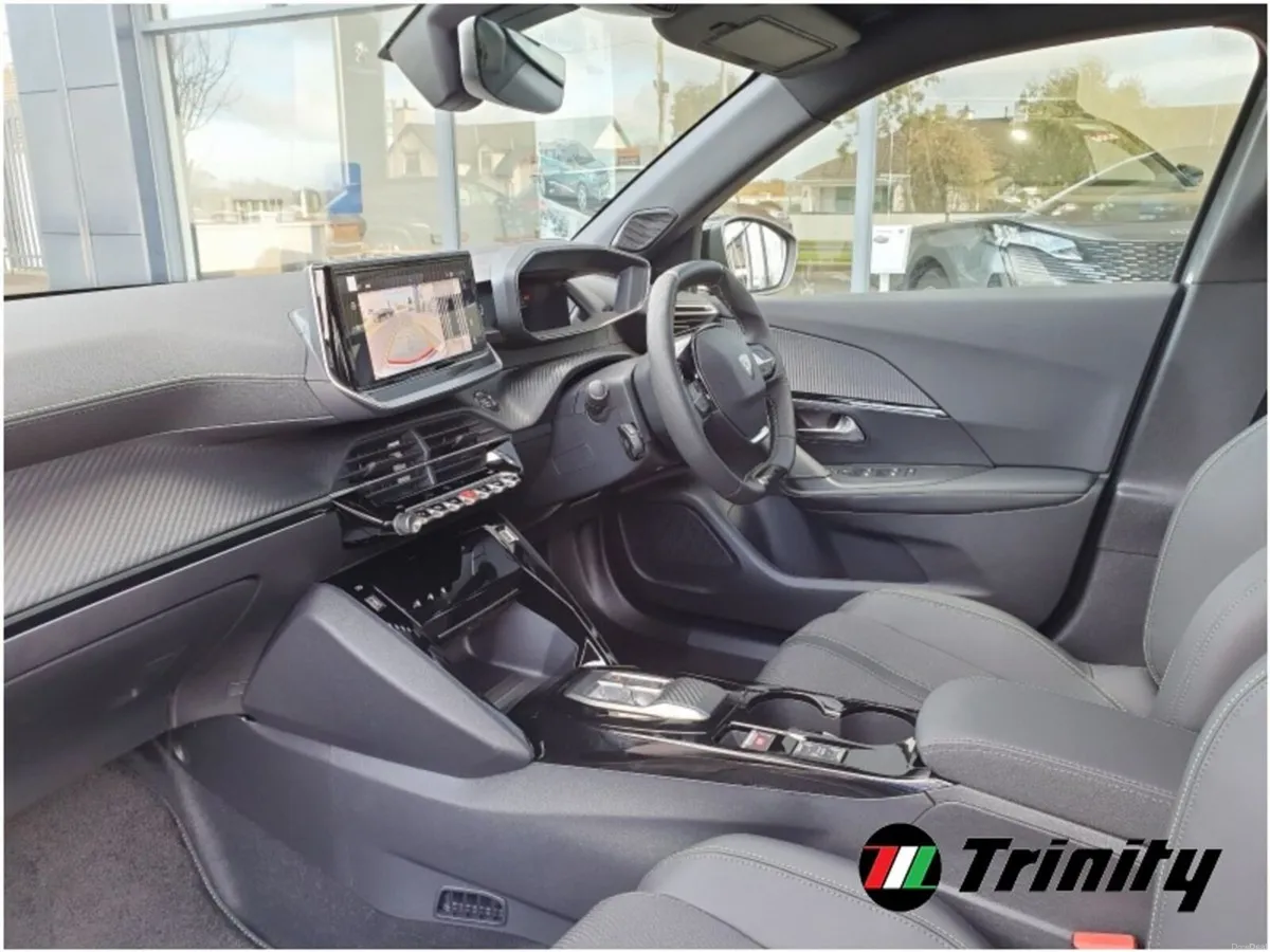 Peugeot 2008 ** APPLE CARPLAY / ANDROID AUTO ** LO - Image 6
