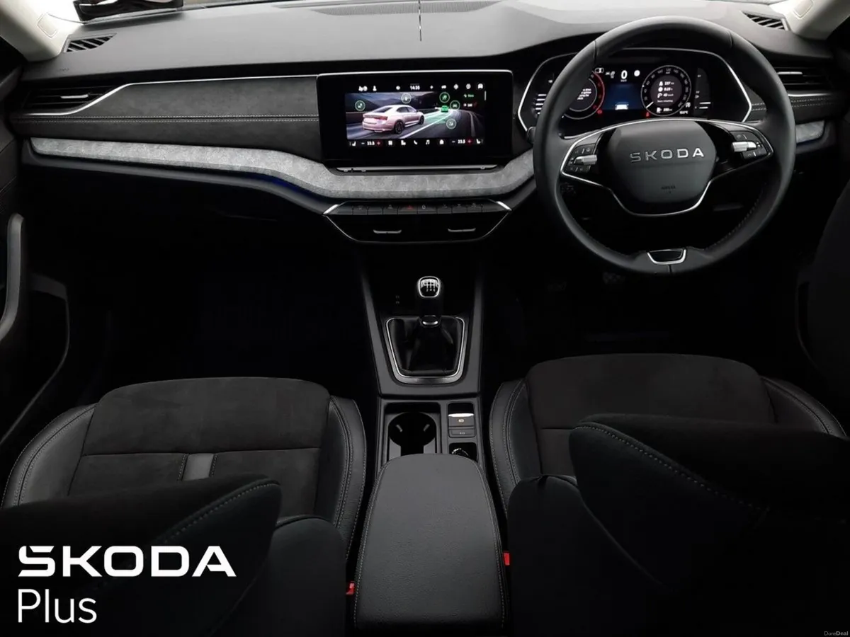 Skoda Octavia **LEATHER PACK**SELECTION + 2.0TDI 1 - Image 2