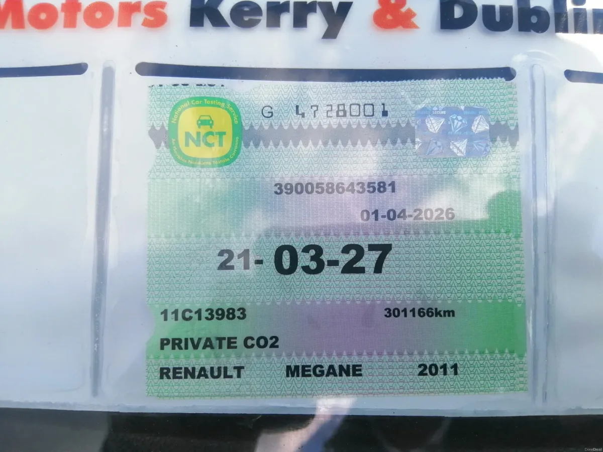 Renault Megane 2011 - Image 2