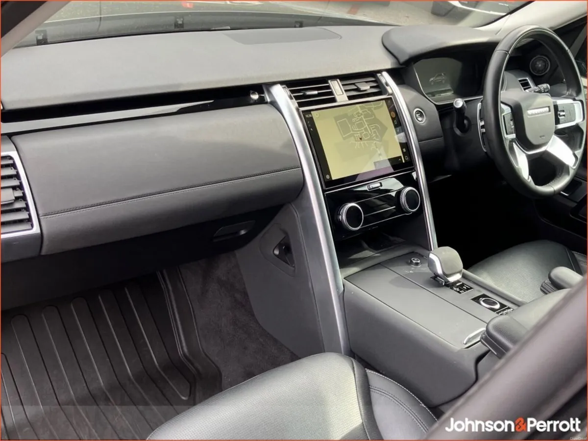 Land Rover Discovery DISCOVERY 3.0 SD6 SE COMMERCI - Image 4