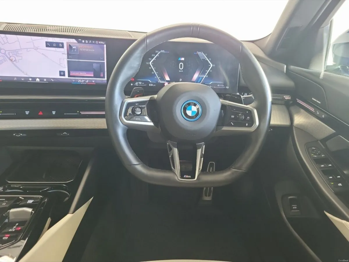 BMW 5-Series 530e M Sport Saloon - Image 4