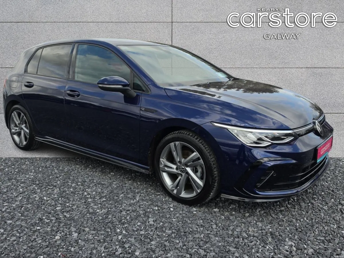 Volkswagen Golf 1.5 TSI 130HP R-Line - Image 1