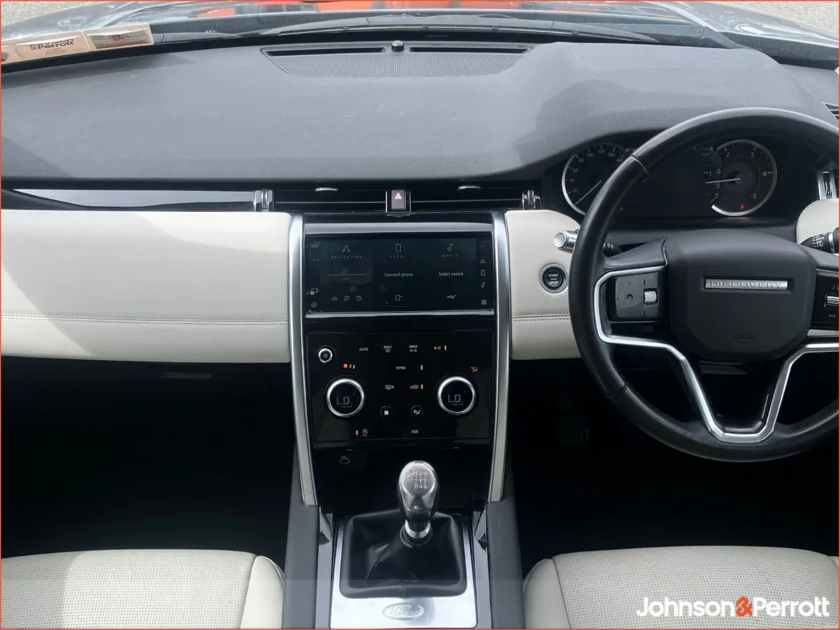 Land Rover Discovery Sport 2.0D eD4 163 PS FWD S - Image 4