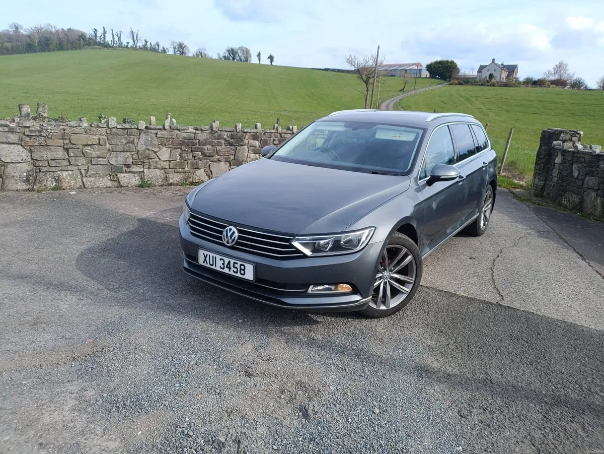 Volkswagen Passat 2016 - Image 3