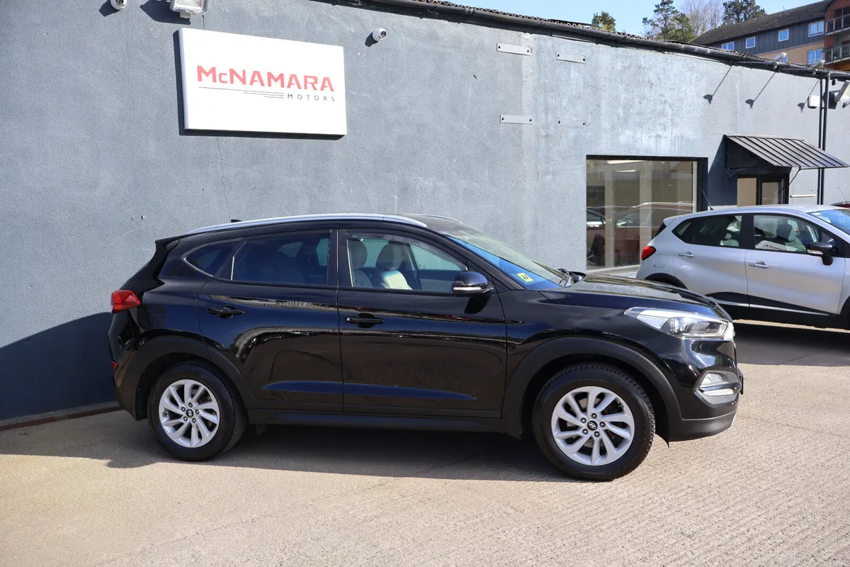 Hyundai Tucson Executive Huge Spec NCT 2028! - Image 2