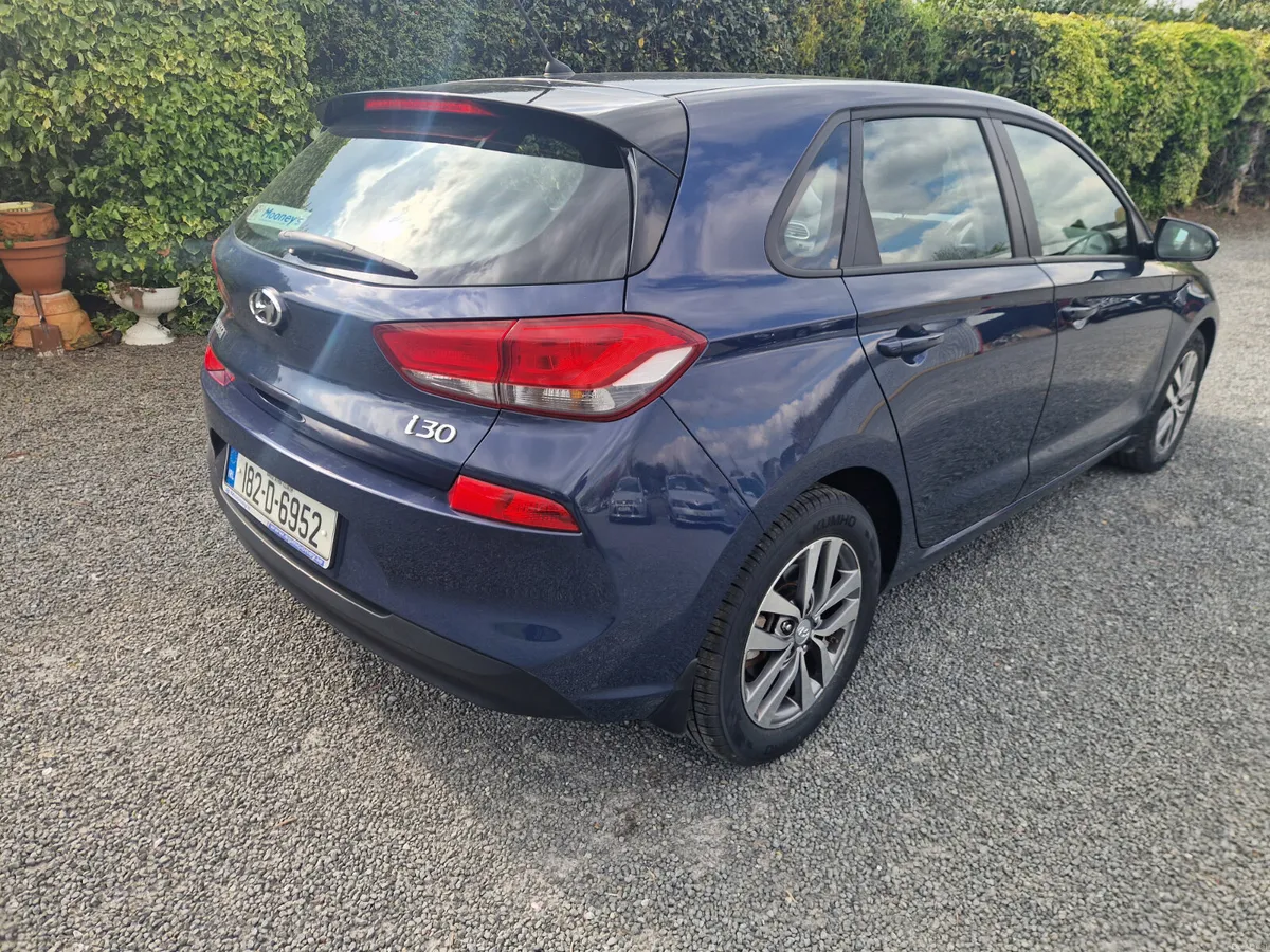 Hyundai i30 DELUXE 1.4 Petrol 2018 - Image 4