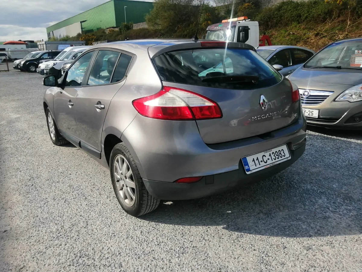 Renault Megane 2011 - Image 5