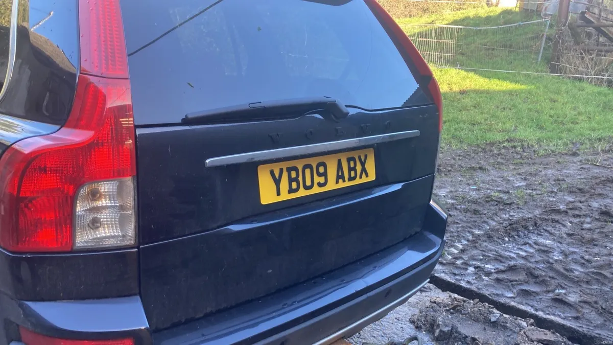 Volvo XC90 2009 - Image 4