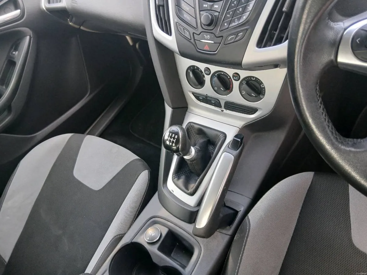 Ford focus - Image 2