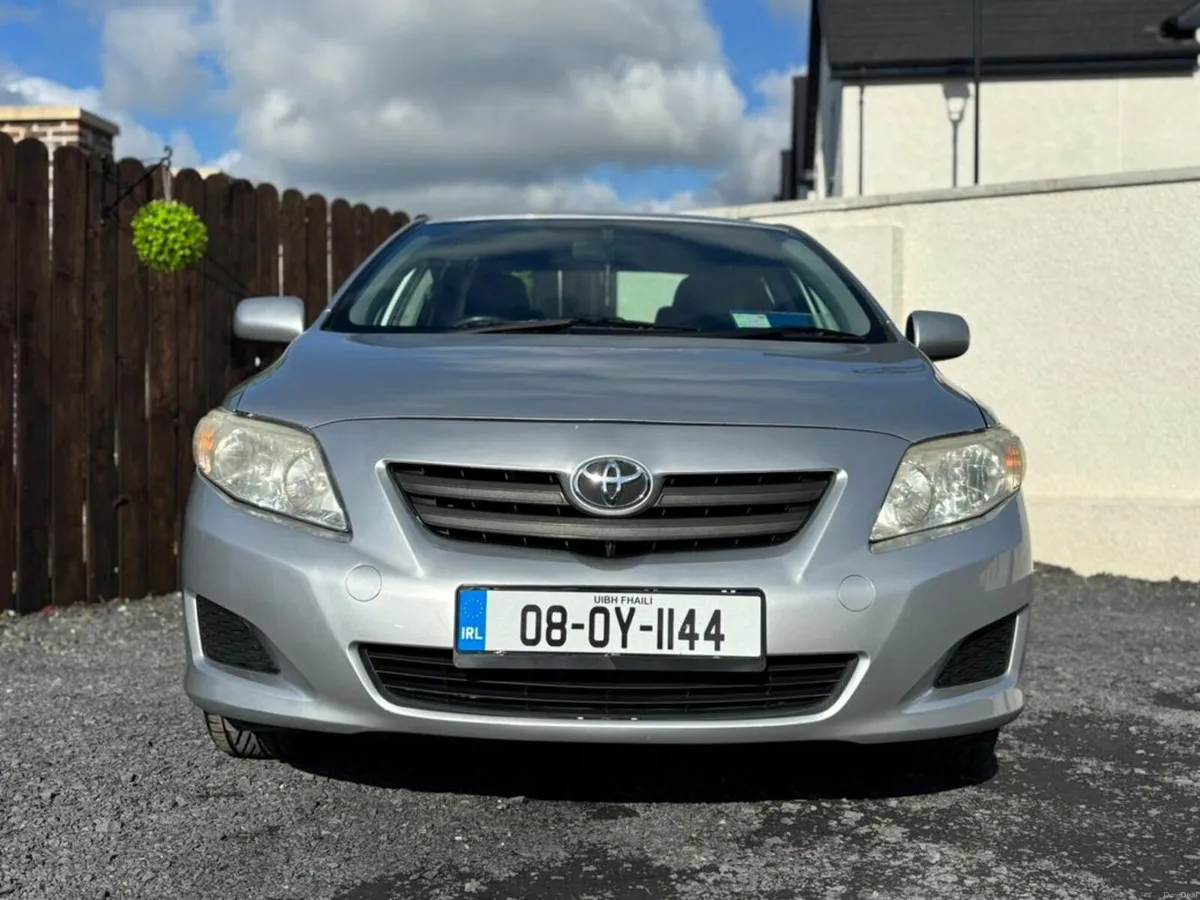Toyota Corolla IMMACULATE - WARRANTY - Image 2