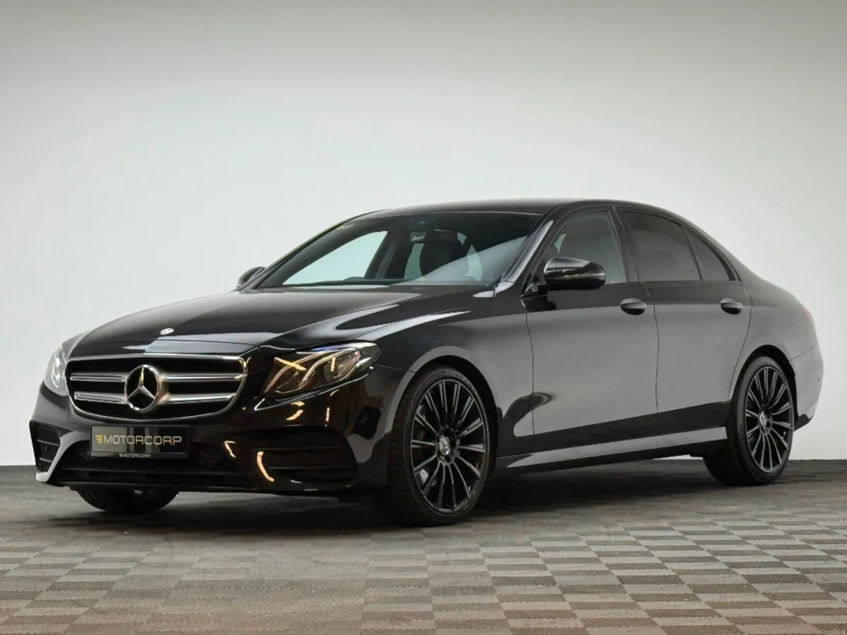 Mercedes-Benz E-Class E220D AMG LINE - Image 3