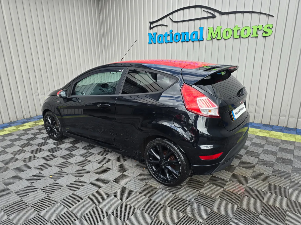 2017 Ford Fiesta ST-LINE 1.0 Petrol - Image 5