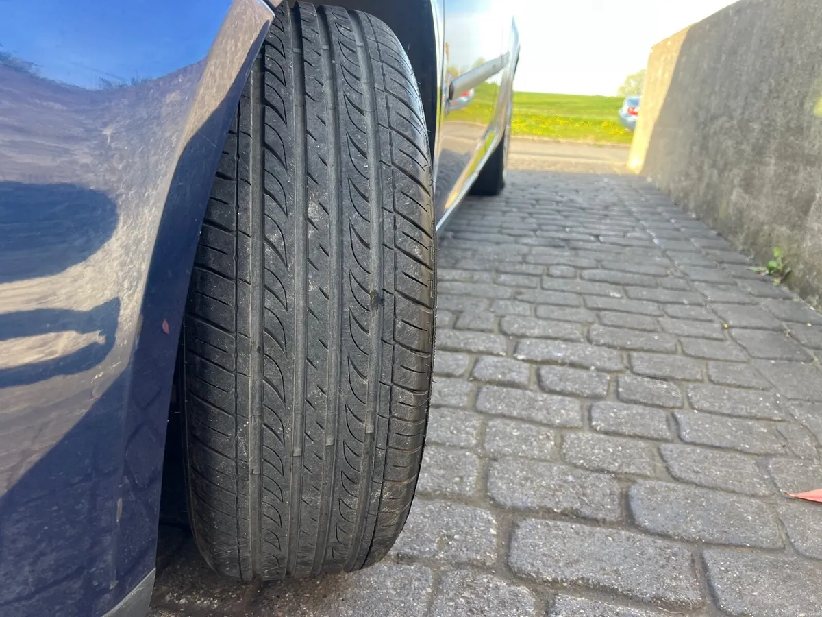 Volkswagen Golf 2007 PLEASE READ ADD - Image 4