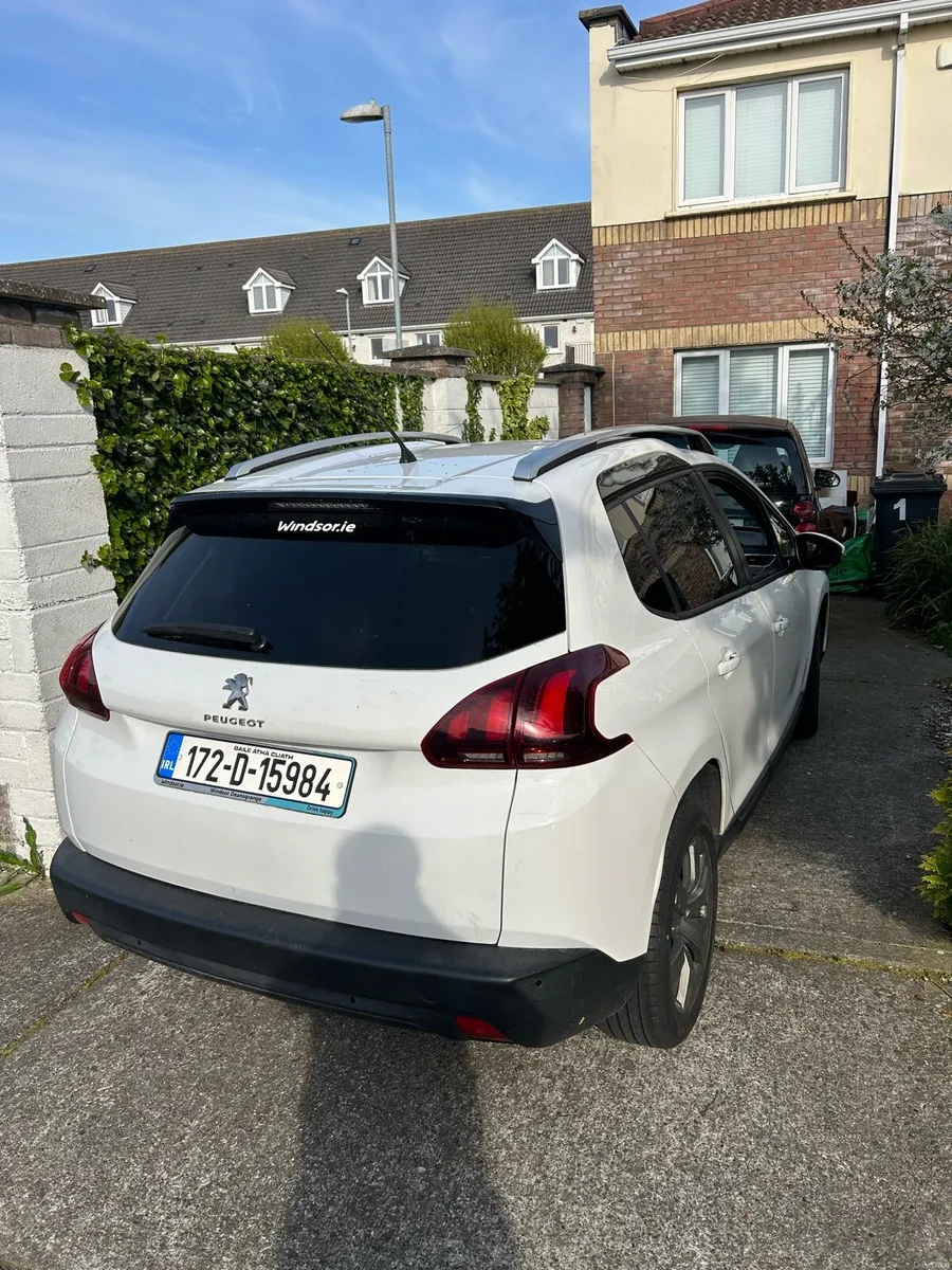 Peugeot 2008 1.2 automatic - Image 2