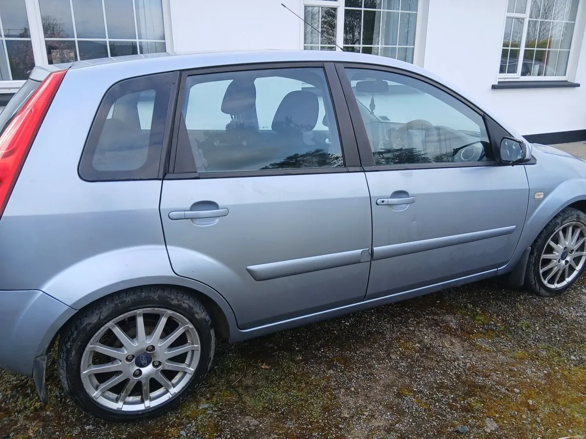 Ford Fiesta 2007 - Image 4