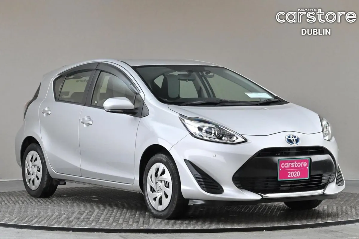 Toyota Aqua 1.5 VVT-i HYBRID **BI-TONE INT**REVERS - Image 1