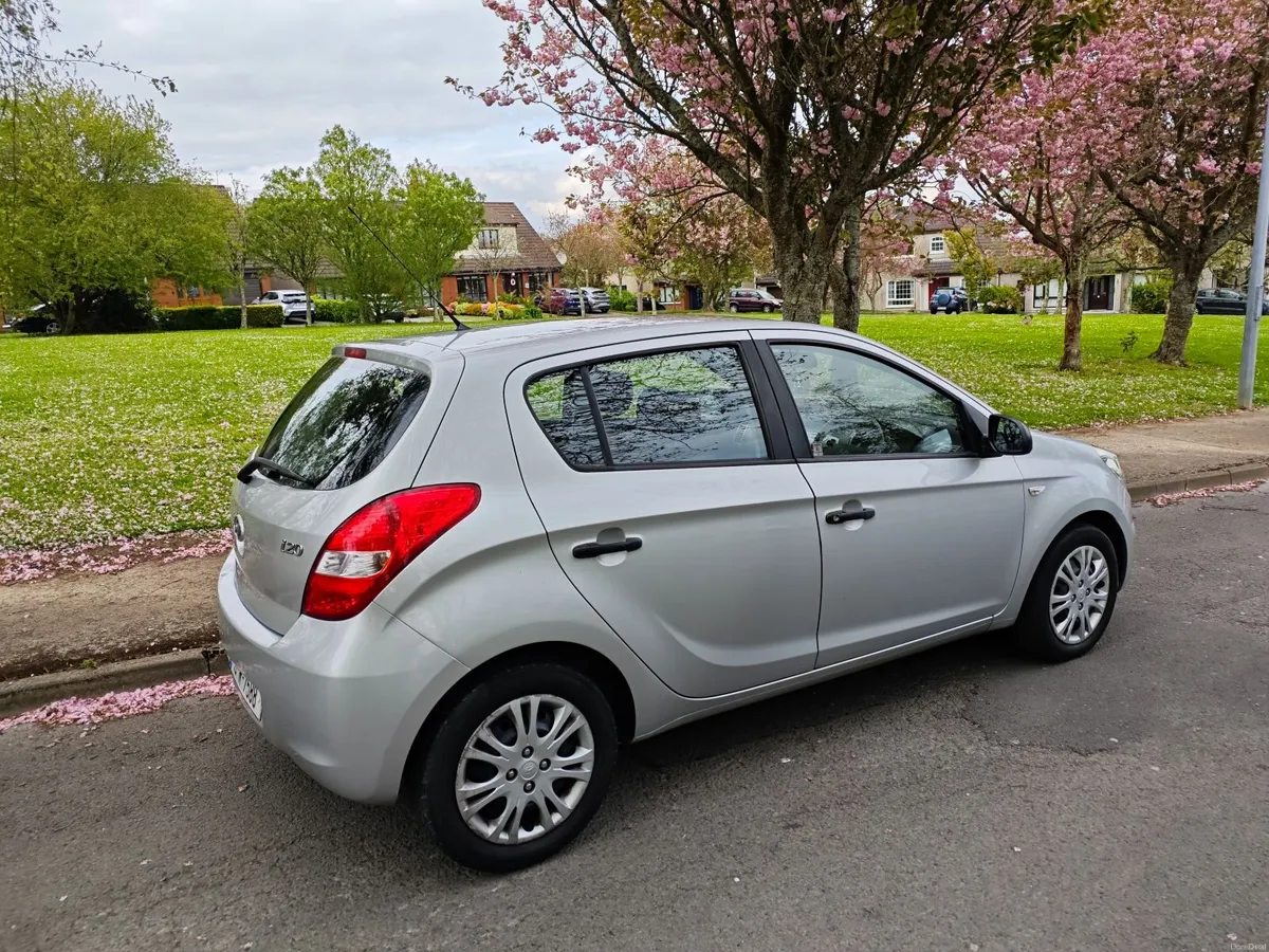 Hyundai i20 Low mileage+New NCT+Tax - Image 4