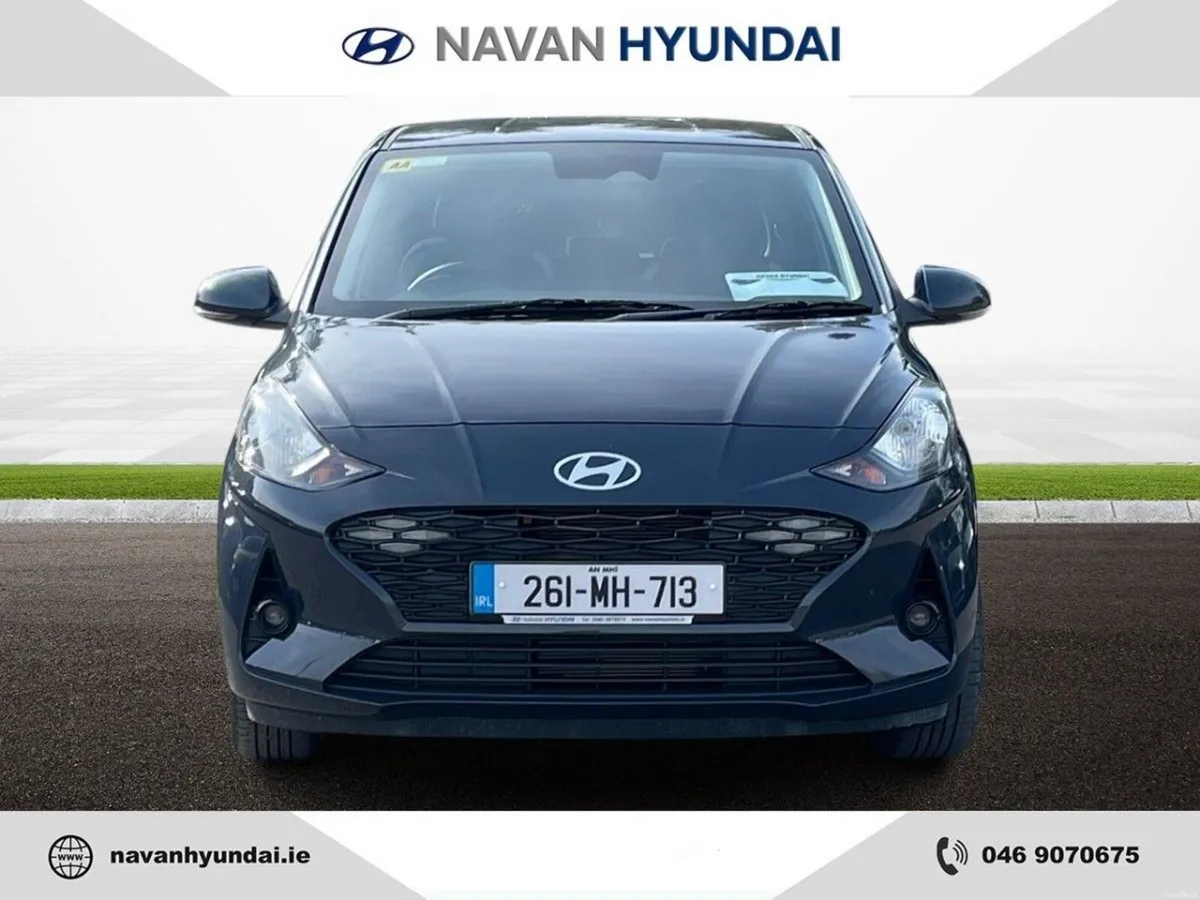 Hyundai i10 Deluxe Plus *EX DEMO* - Image 3