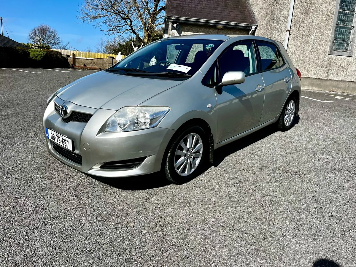 2008 Toyota Auris 1.4 petrol - Image 2