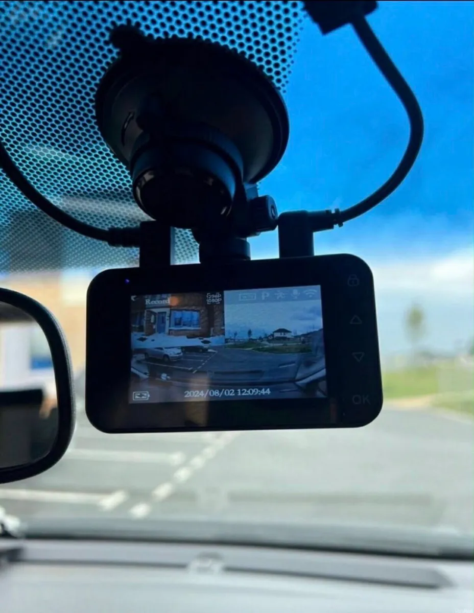 Honda Fit 1.5 Hybrid Automatic Low mileage - Image 4