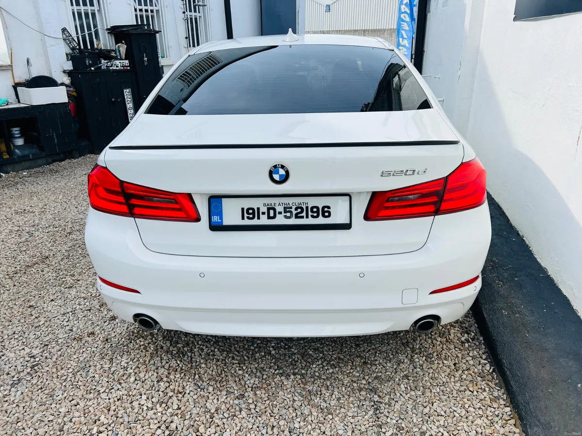2019 Bmw 520d Se Automatic - Image 4