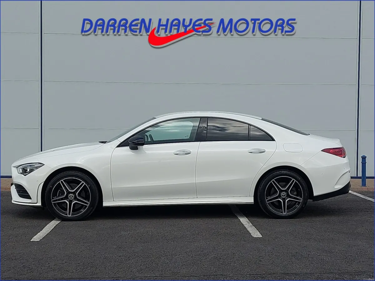 Mercedes-Benz CLA AMG LINE PREMIUM E - Image 4