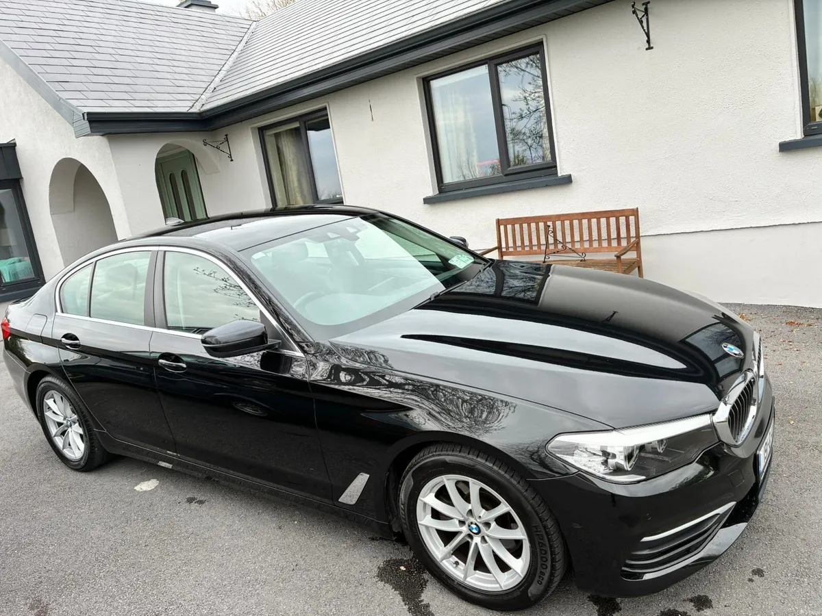 2019 BMW 5 Series 520 D G30 SE Like New - Image 3