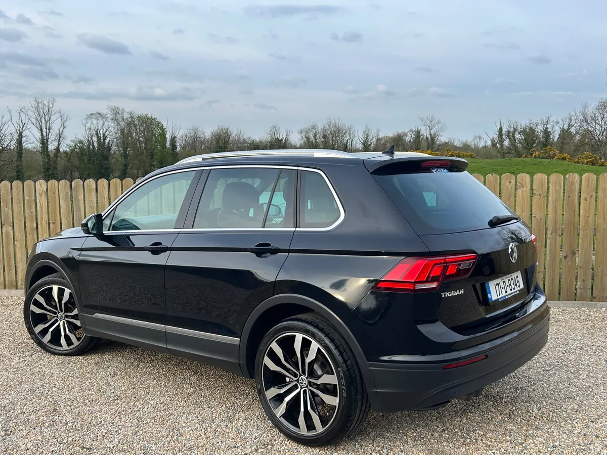 2017 Volkswagen Tiguan CL Automatic - Image 5