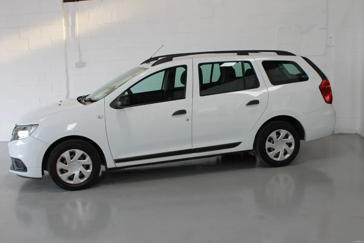Dacia Logan 2017, Alternative Finance Arranged. - Image 4
