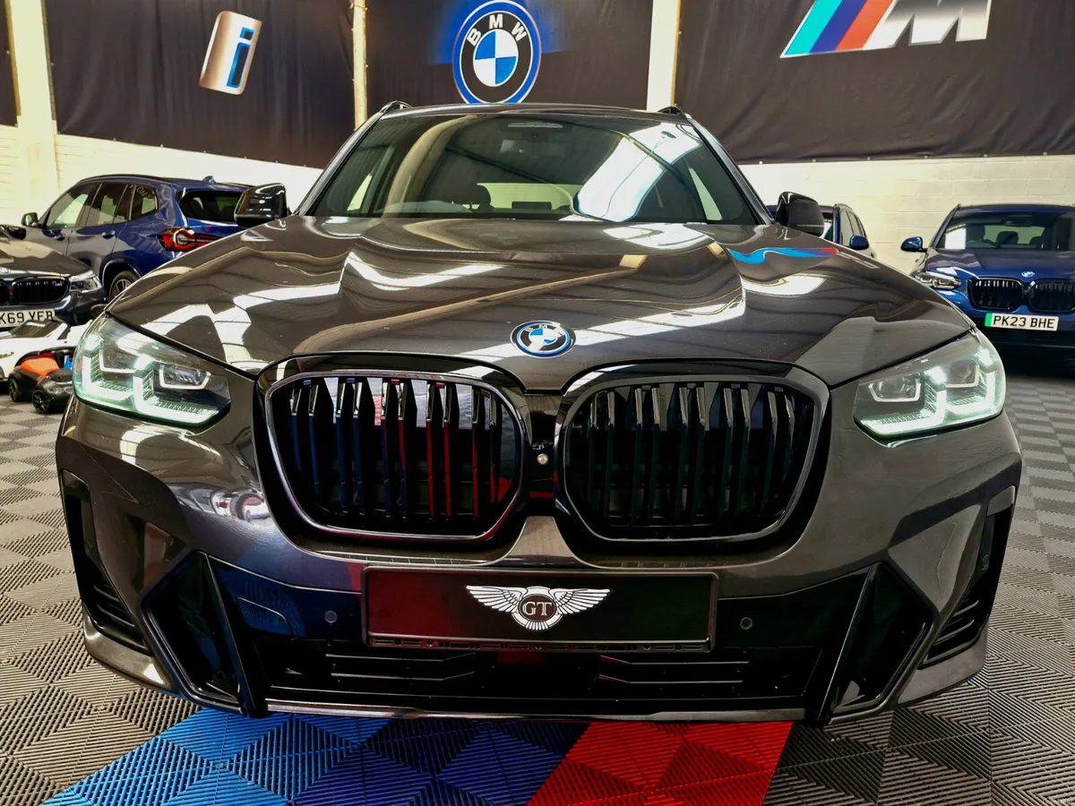 IX3 M SPORT PRO (HIGH SPEC) - Image 2