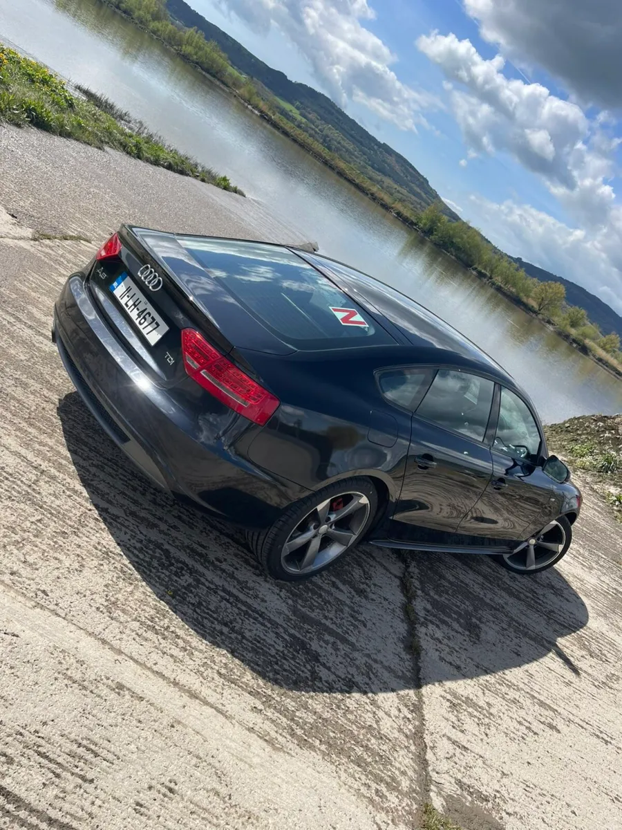 Audi A5 Sline 2011 - Image 2