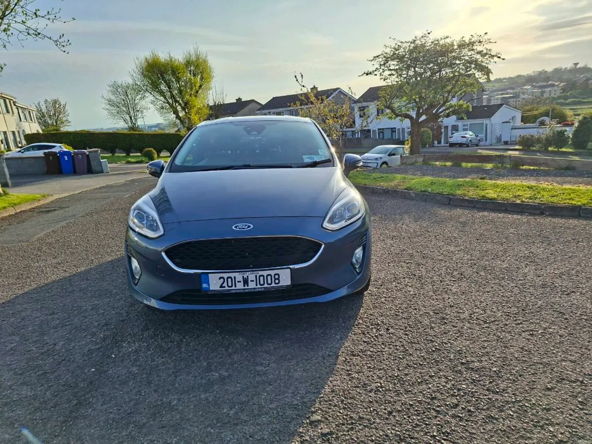 FORD FIESTA 1.1 ZETEC 201 - ONE OWNER FROM NEW - Image 2