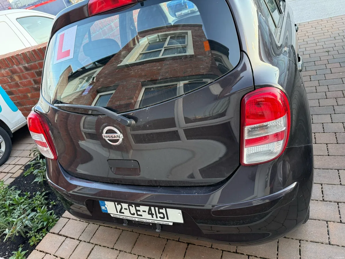 Nissan March 2012 - Image 2