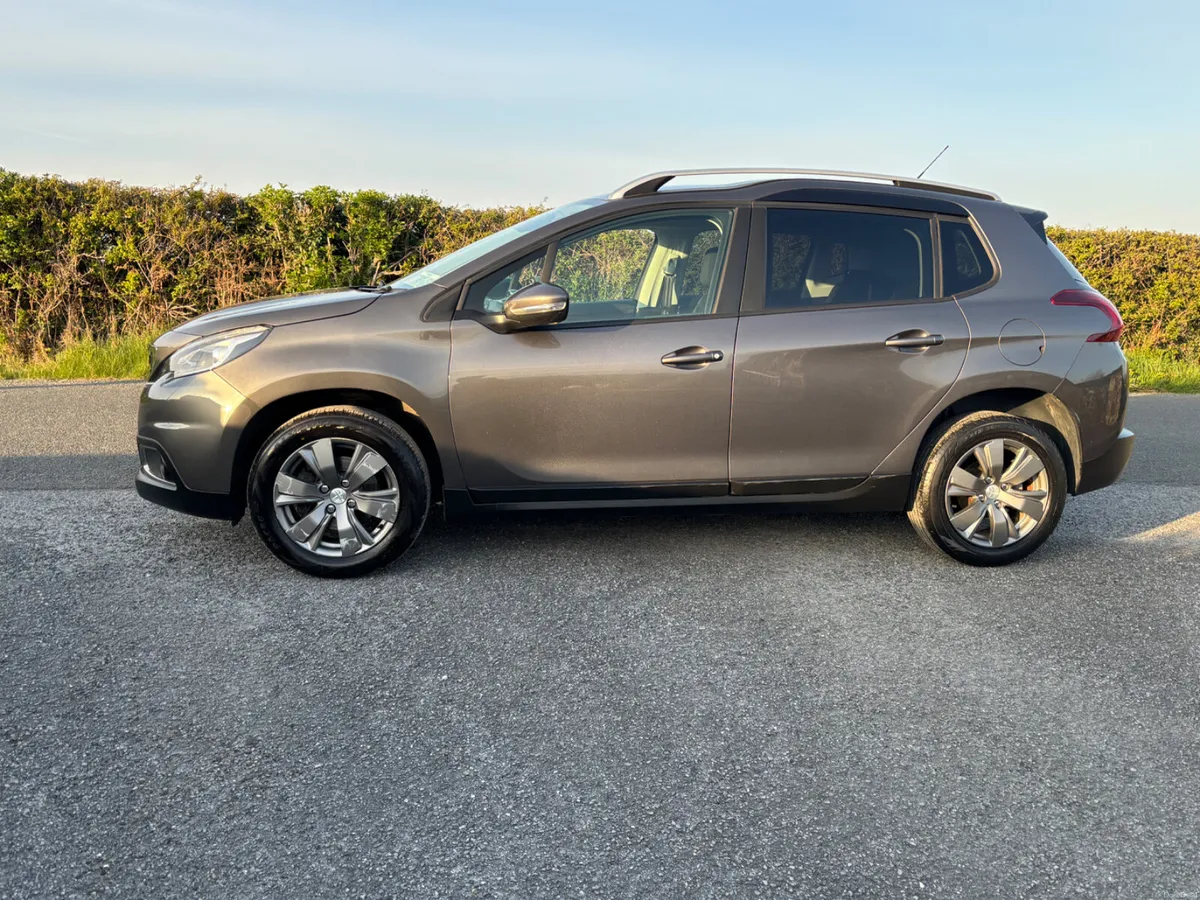 Peugeot 2008 2019 1.2 auto - Image 4