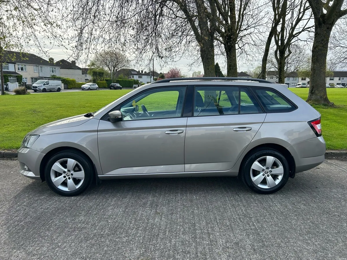 2017 Skoda Fabia 1.0 MPI // NCT & TAX - Image 6