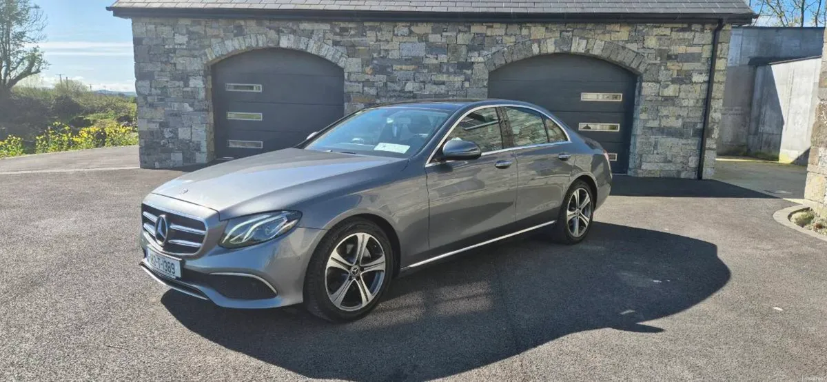 Mercedes-benz E220d - Image 1