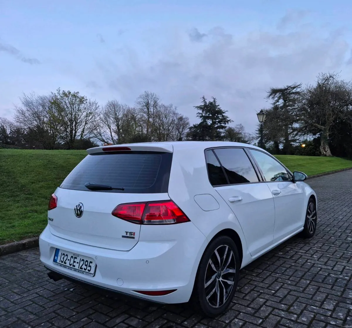 Volkswagen Golf 1.4 petrol...nct and tax - Image 4