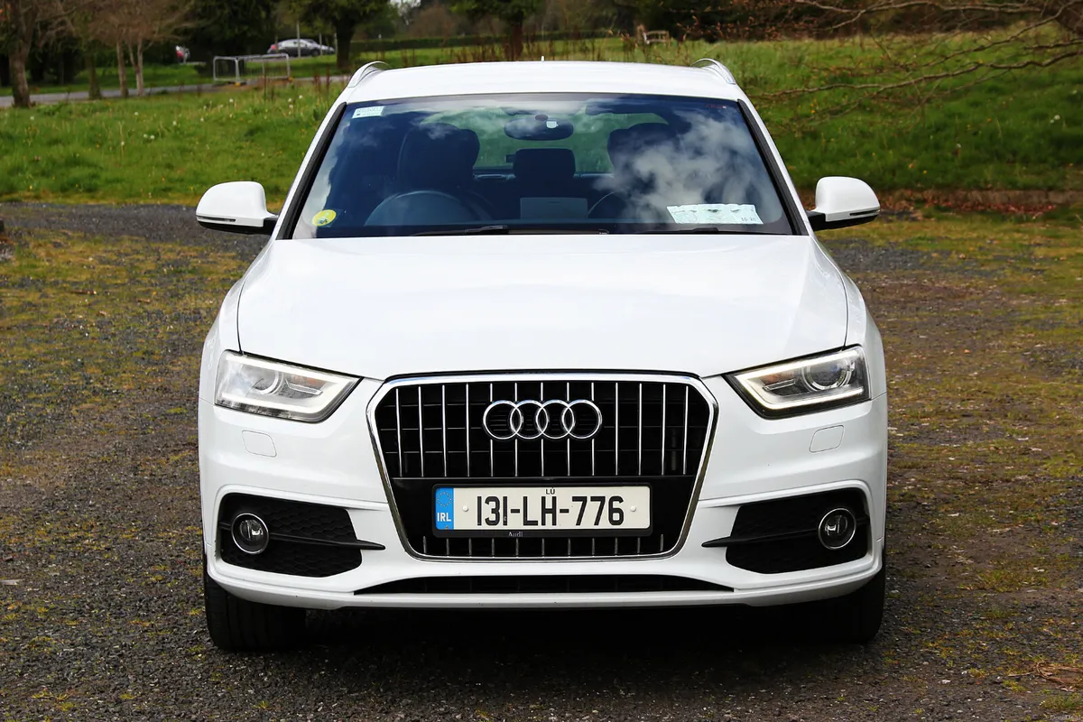 Audi Q3 S-LINE/MANUAL/ 1 OWNER/F.S.H./NEW T.B. - Image 1