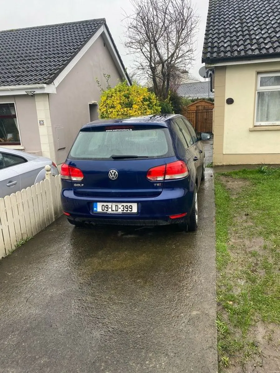 2009 Volkswagen Golf - Image 3