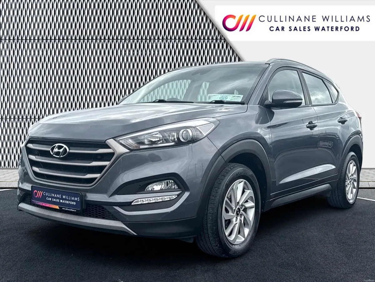 Hyundai Tucson 2017 1.7 CRDI SE NAV BLUE DRIVE €78 - Image 4