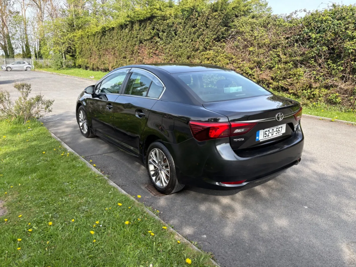 Toyota Avensis 1.6 D LUNA 4DR - Image 3