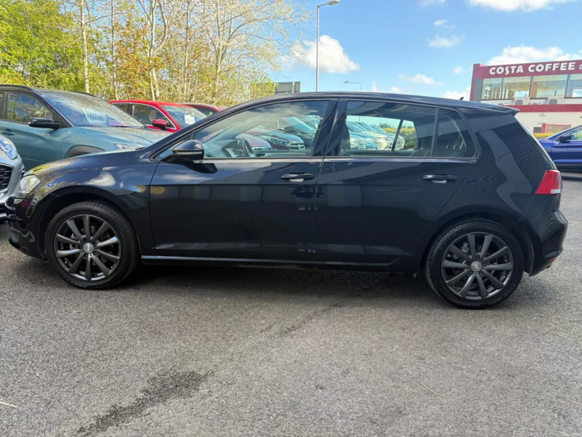 Volkswagen Golf 1.2 PETROL AUTO COMFORTLINE - Image 4