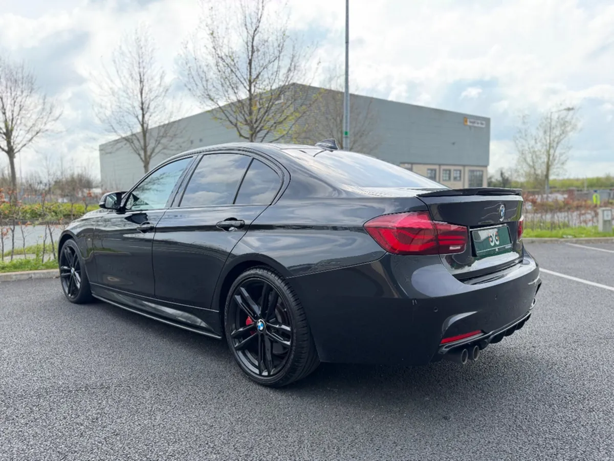 BMW 3-Series 330D M SPORT SHADOW EDITION *NEW NCT* - Image 3