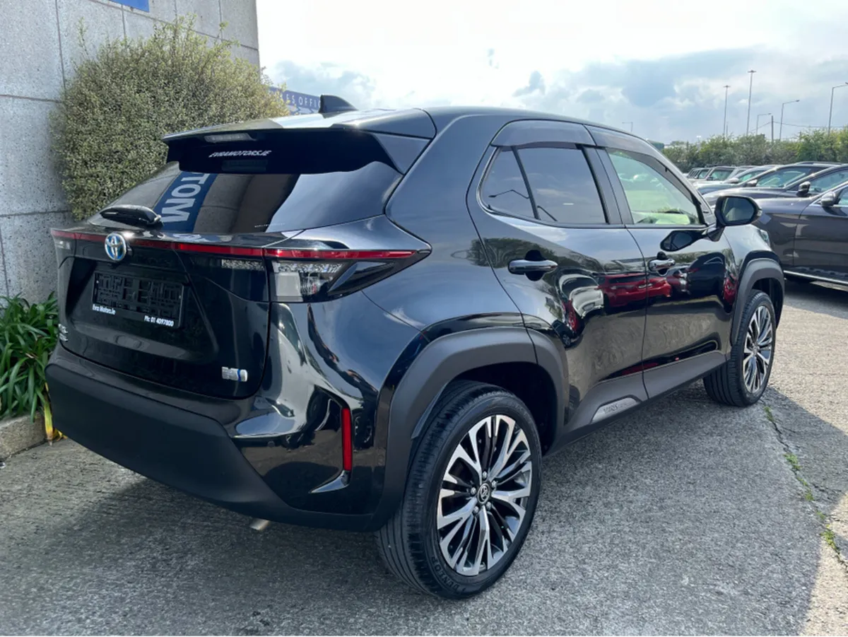 Toyota Yaris Cross Z HYBRID AUTOMATIC 1.5 PETROL / - Image 4