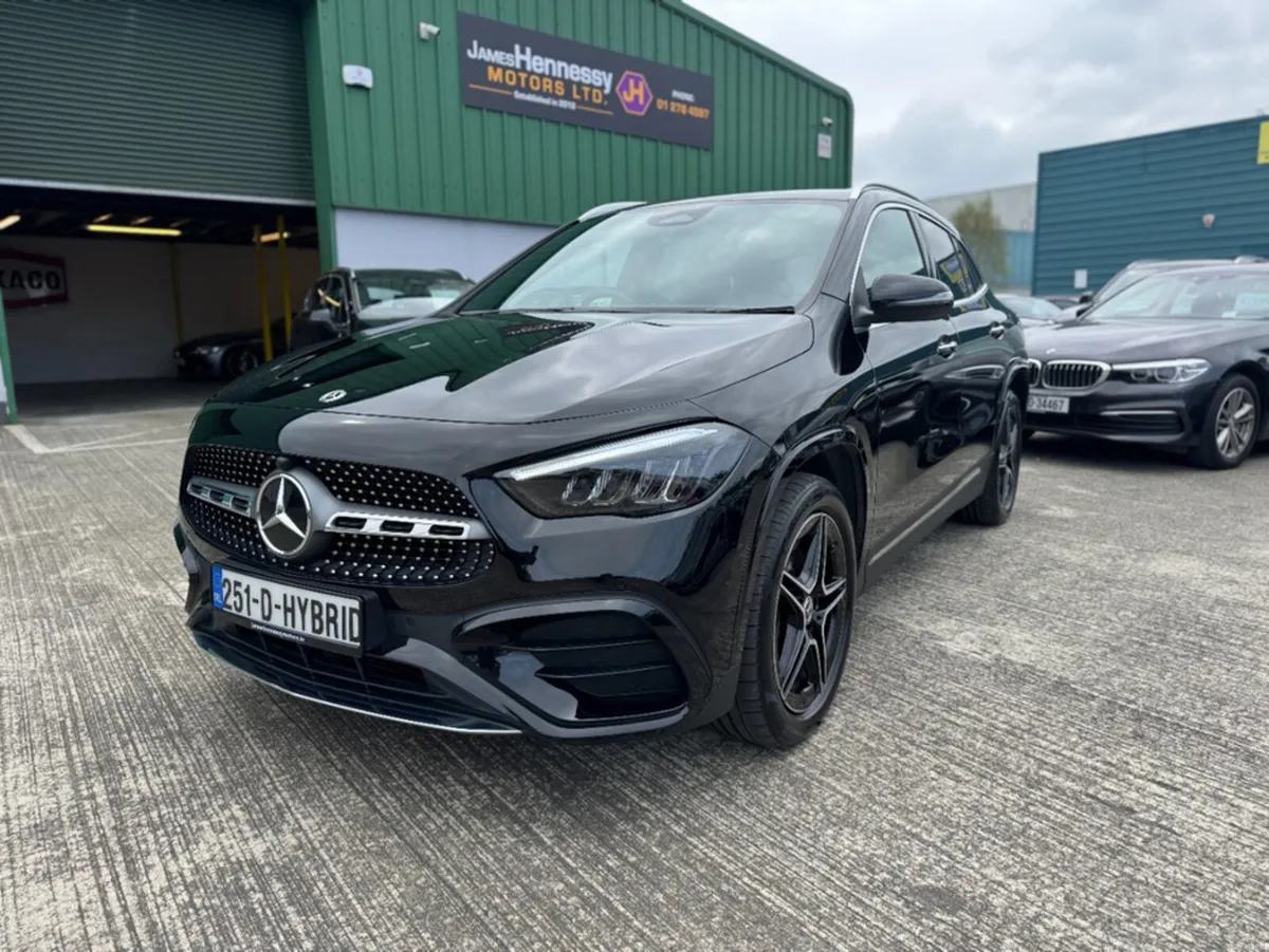 Mercedes-Benz GLA ****SPRING SALE**** GLA250 AMG L - Image 1