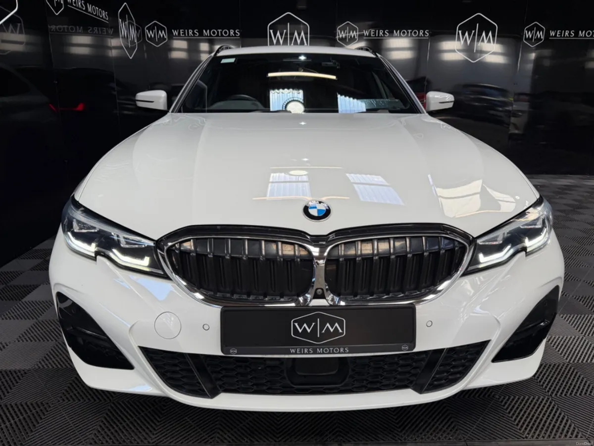 BMW 3-Series 320 M-SPORT XDRIVE TOURING - Image 4