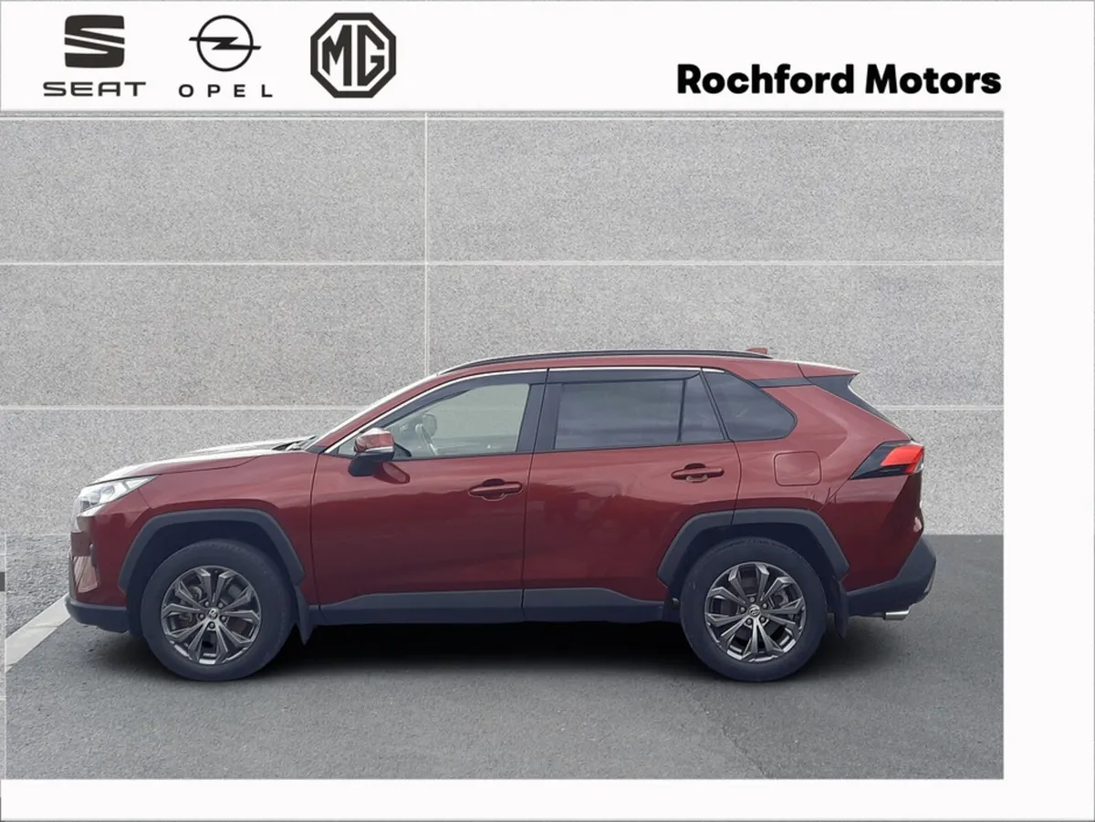 Toyota RAV4 HYBRID SOL 4DR AUTO - Image 3