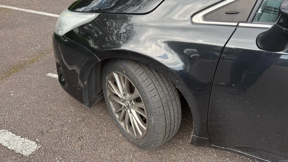 TOYOTA AVENSIS 2016, LUNA, 1.6 DIESEL, NAVI 4DR - Image 3