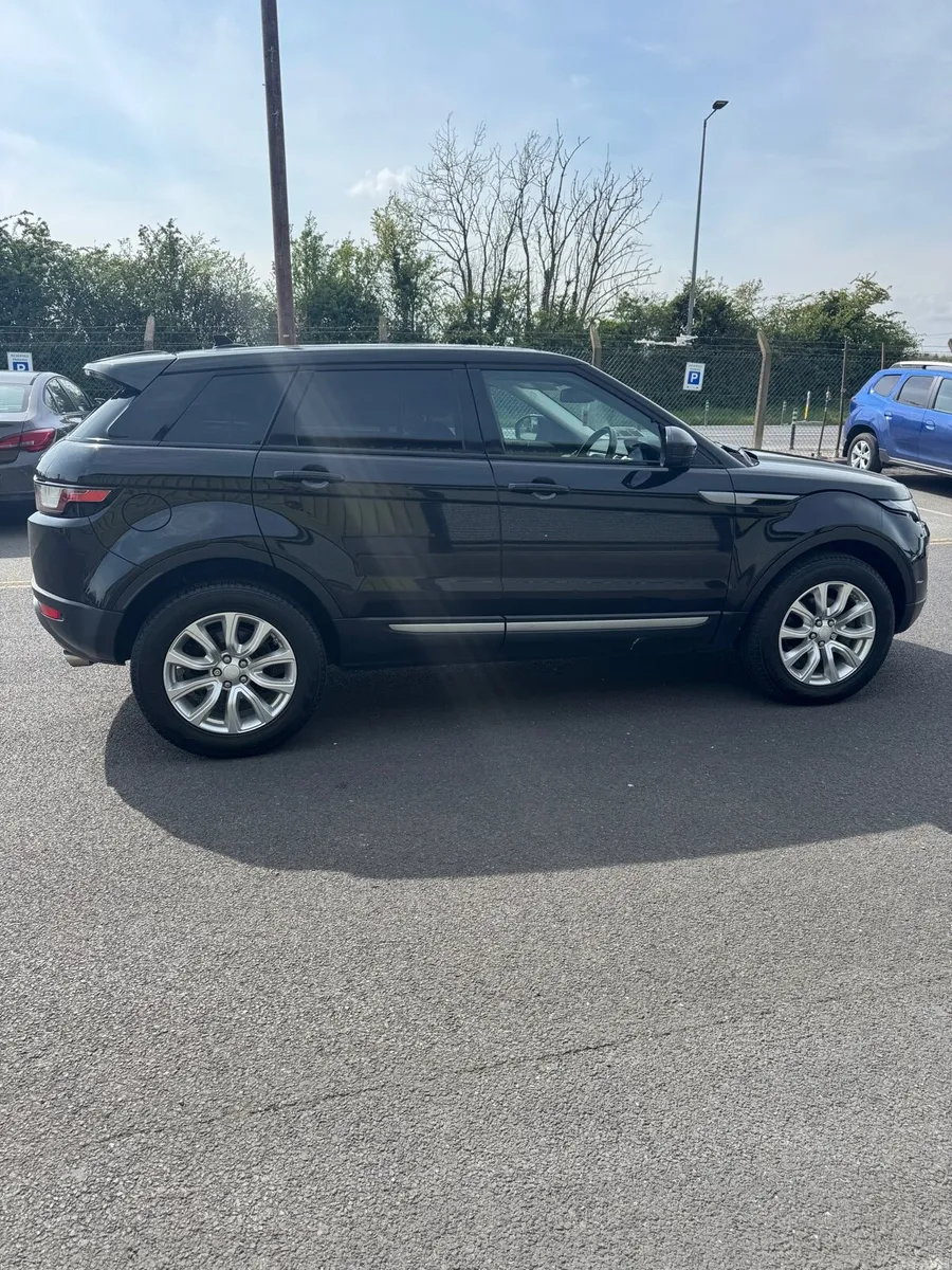Range Rover Evoque 2.0 TD4 AWD - Image 4