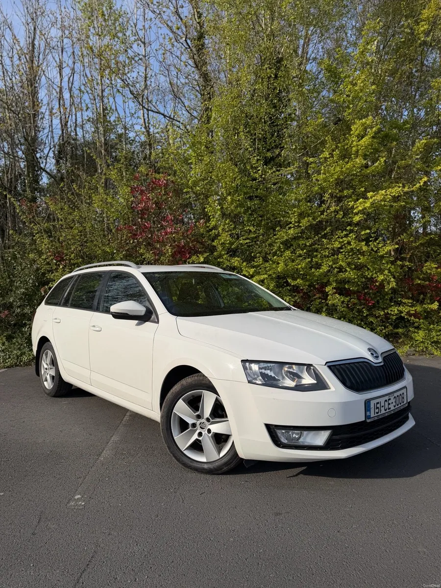 2015 Skoda Octavia estate business - Image 1
